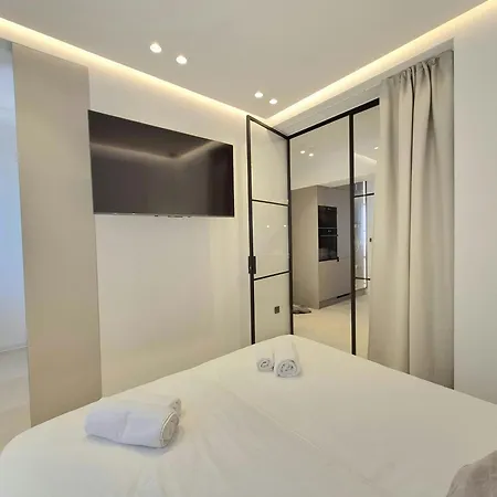 Charm Apartman *